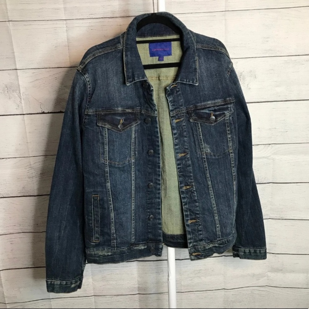 Jean Jacket size Large